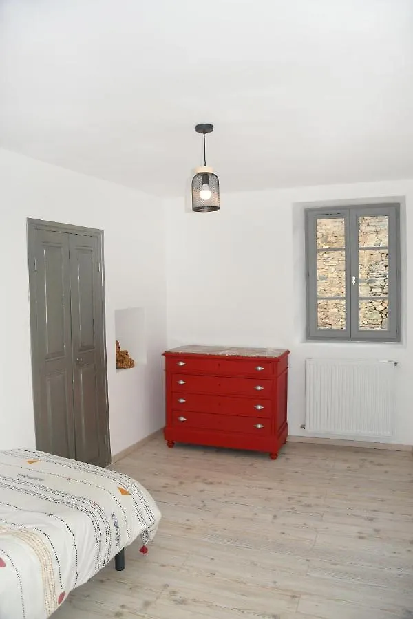 Adal-Berht Apartman Saint-Maximin  Saint-Maximin (Isere)