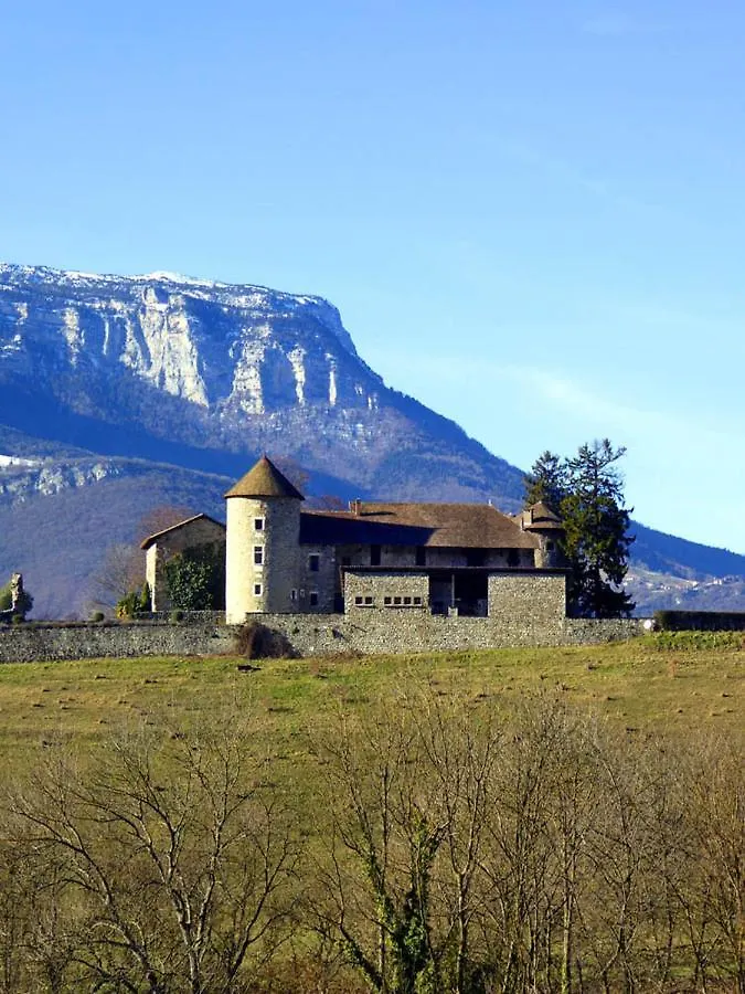 Adal-Berht Lägenhet Saint-Maximin   Saint-Maximin (Isere)