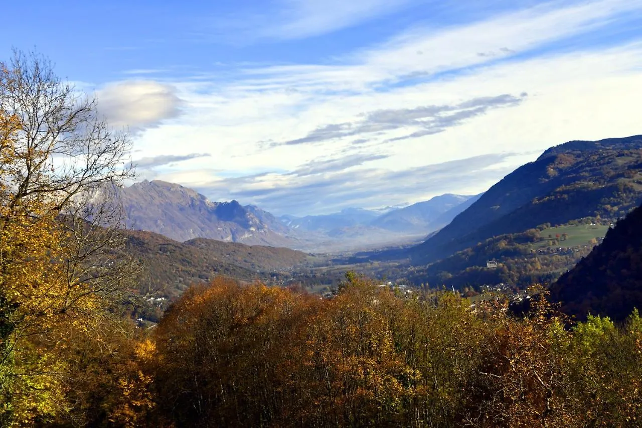 Adal-Berht Lägenhet Saint-Maximin  Saint-Maximin (Isere)
